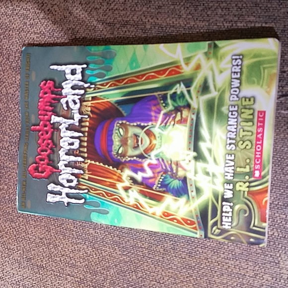 Goosebumps HorrorLand Welcome To Camp Slither Help We Have Strange Powers Lot 3 - Picture 4 of 7